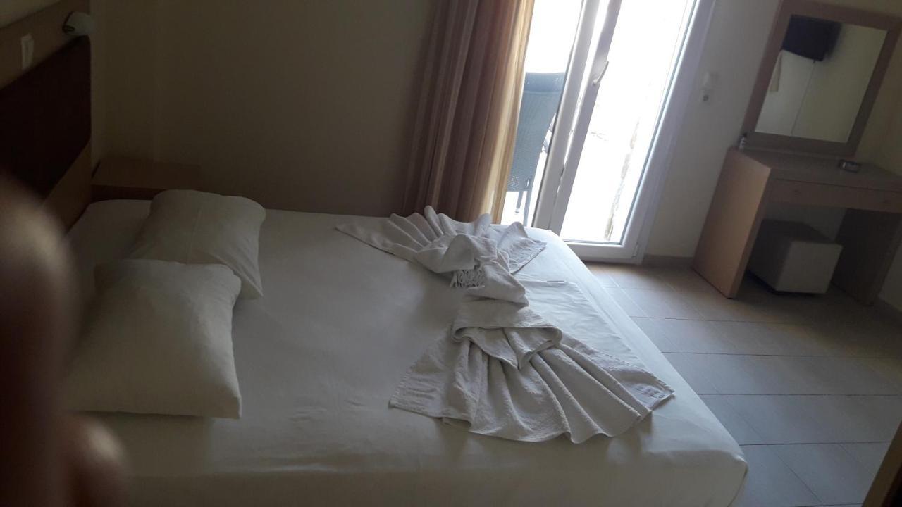 Villa Helga Exotic Pefkochori Ngoại thất bức ảnh