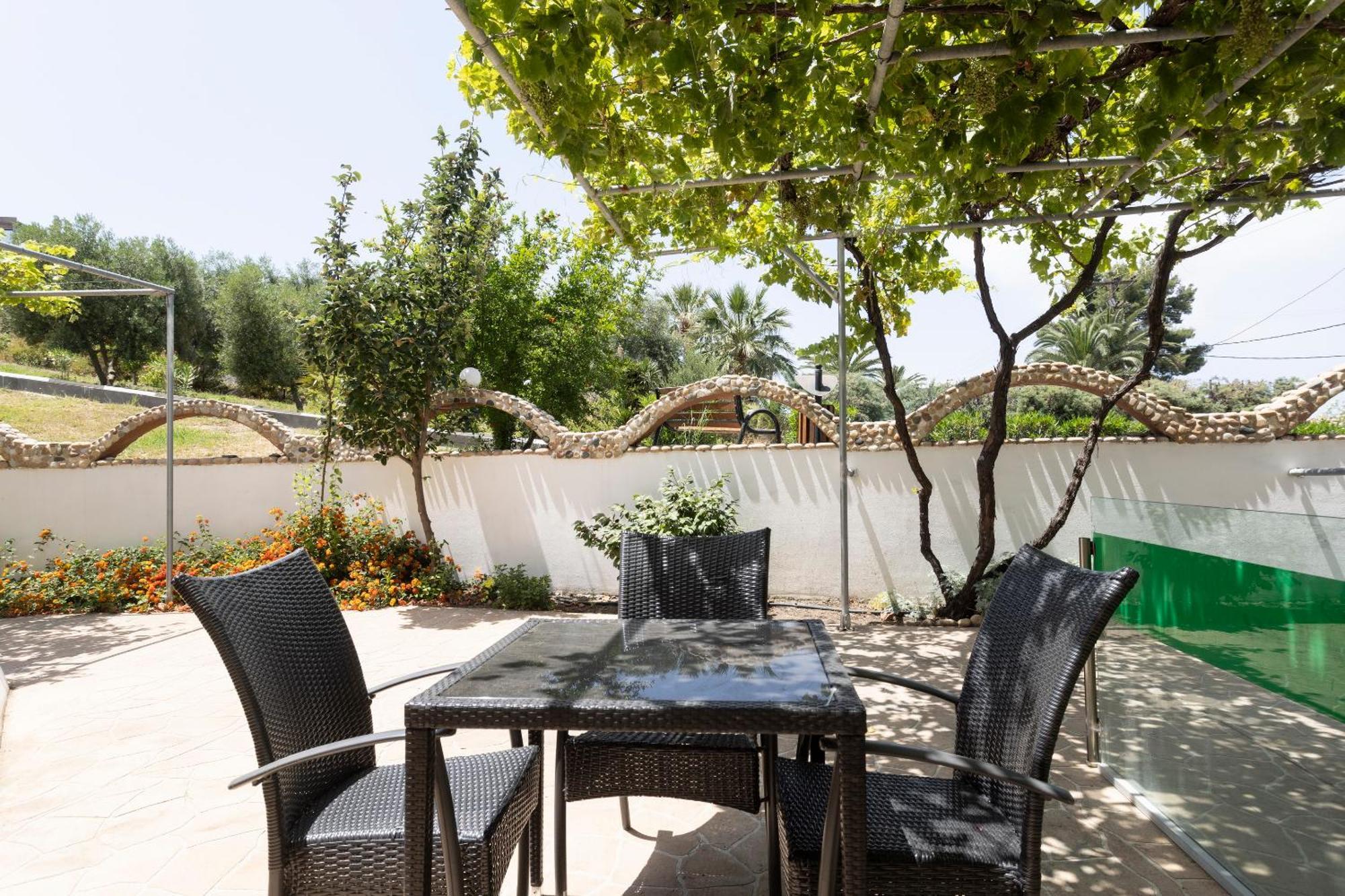 Villa Helga Exotic Pefkochori Ngoại thất bức ảnh